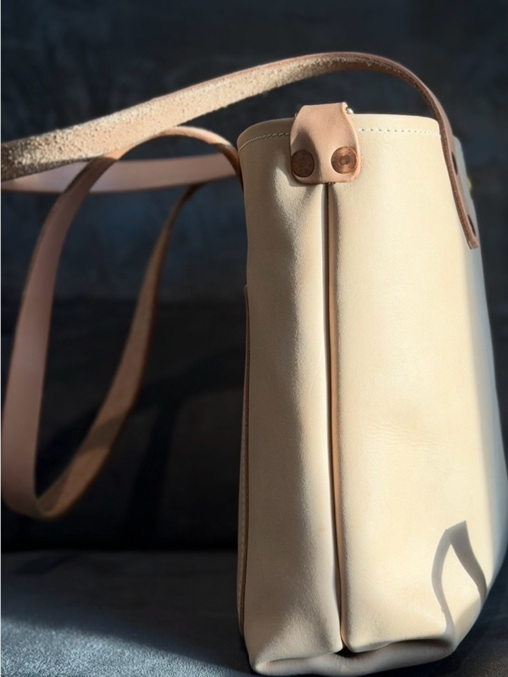 KMM & CO. Veg Tan Mini Travel Tote BNNU - Picture 5 of 7